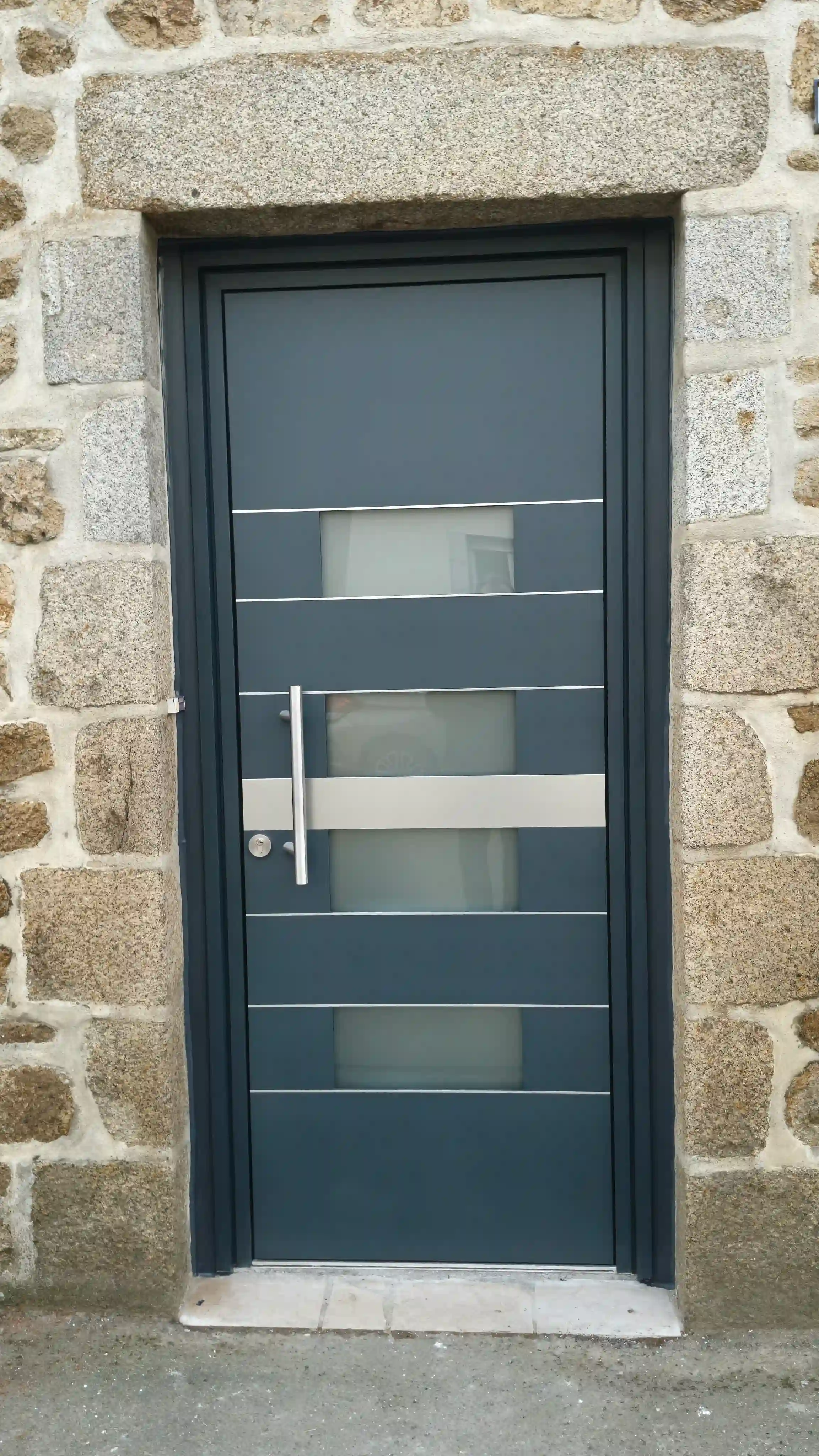 Brault Novalu Menuiserie Interieur Et Exterieur En Mayenne Porte Dentree 1
